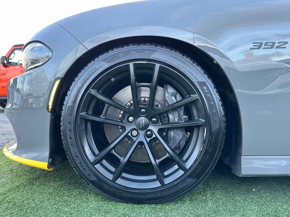 2018 Dodge Charger SRT & 392 7th Gen - Image 13 of 20