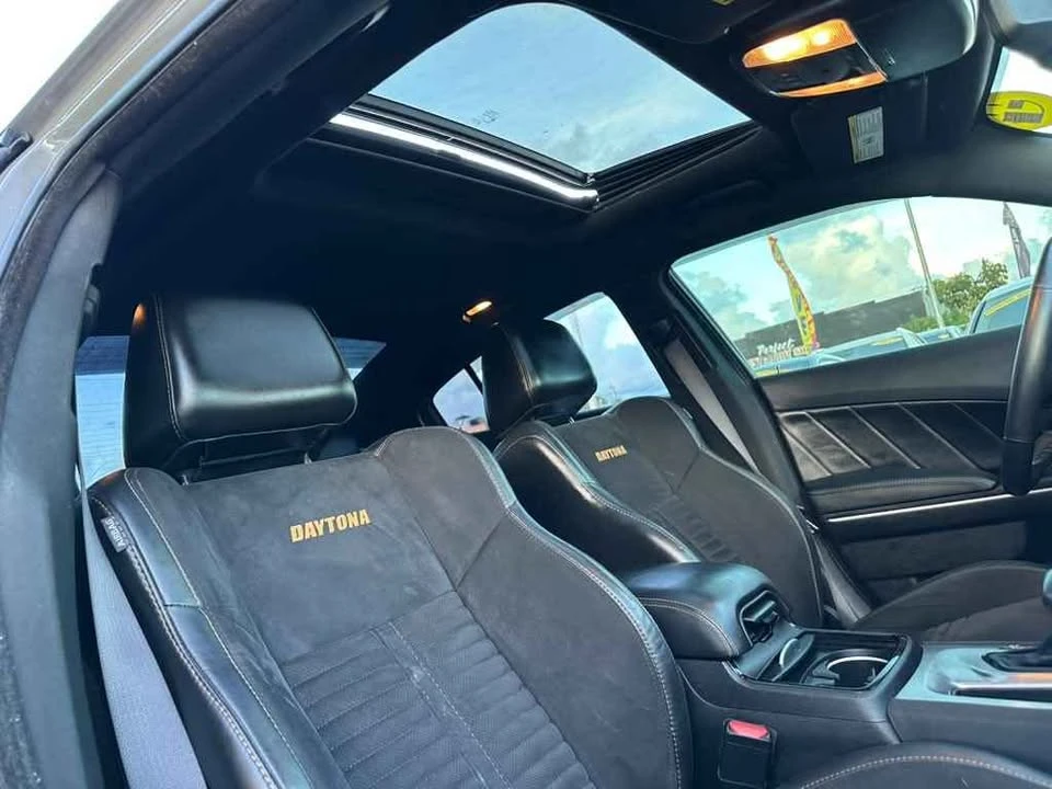 2018 Dodge Charger SRT & 392 7th Gen - Image 12 of 20