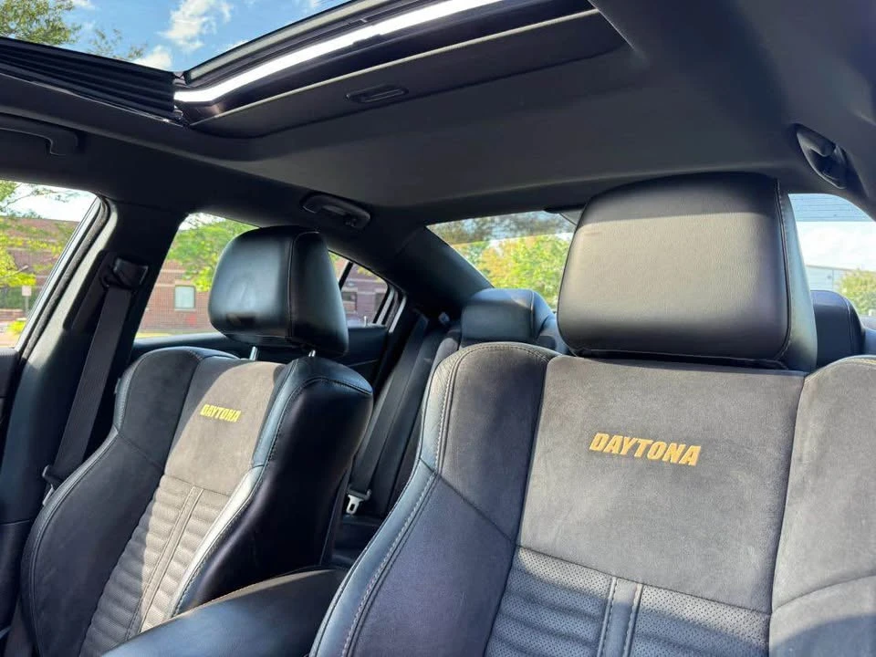 2018 Dodge Charger SRT & 392 7th Gen - Image 12 of 19