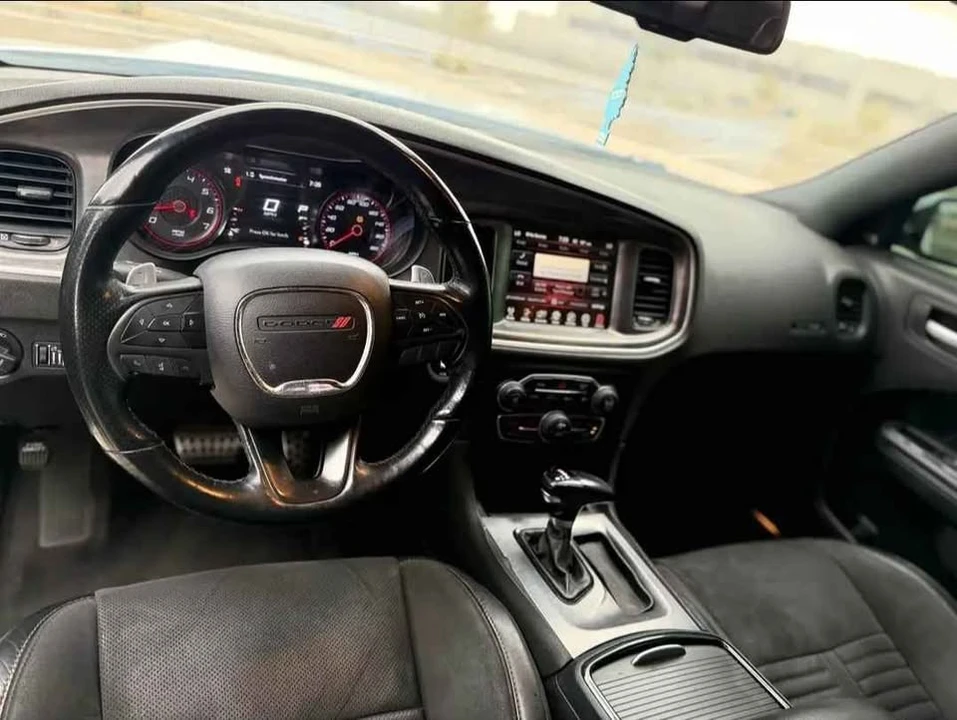 2018 Dodge Charger SRT & 392 7th Gen - Image 7 of 8