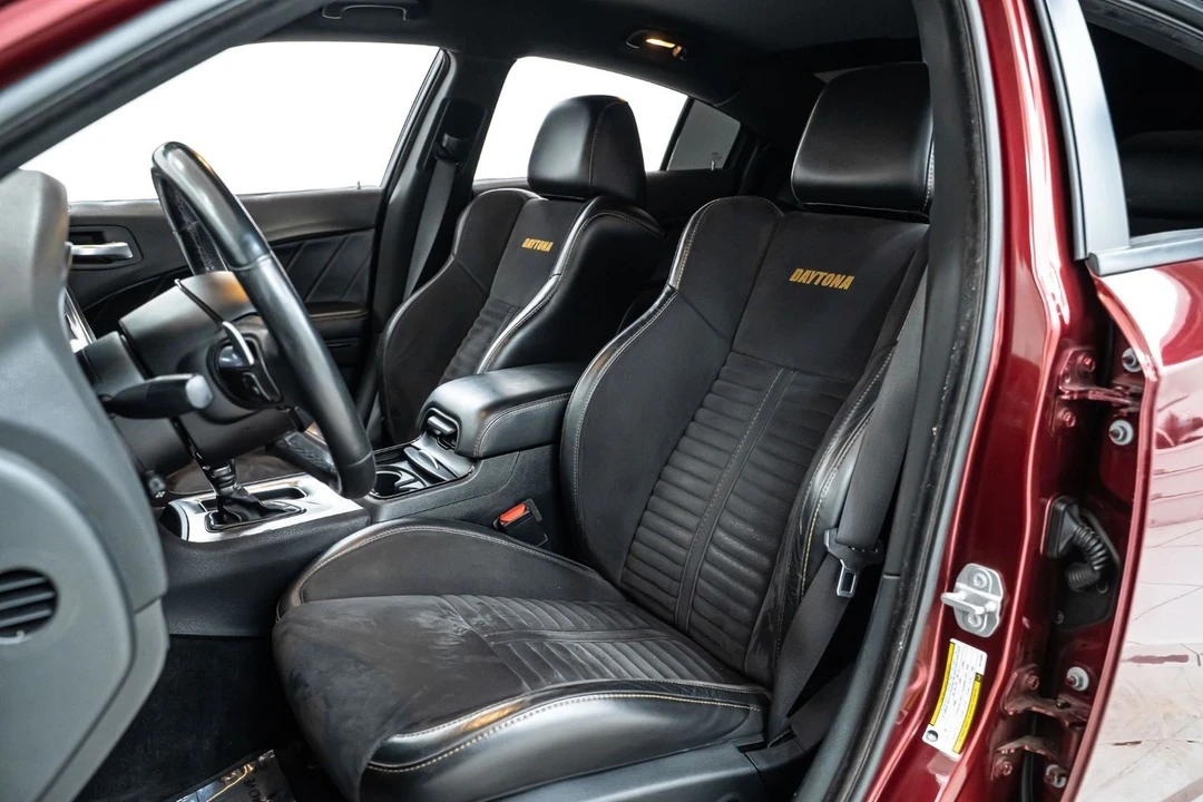 2018 Dodge Charger SRT & 392 7th Gen - Image 18 of 31