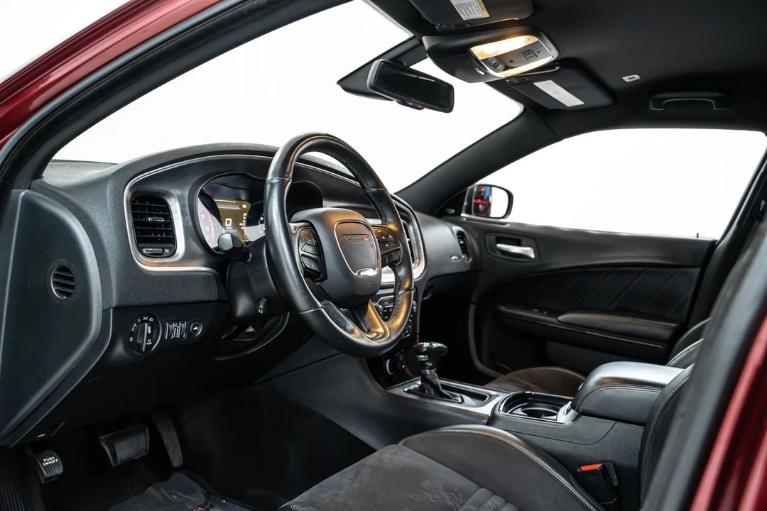 2018 Dodge Charger SRT & 392 7th Gen - Image 17 of 31