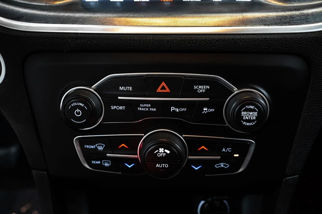 2018 Dodge Charger SRT & 392 7th Gen - Image 30 of 31