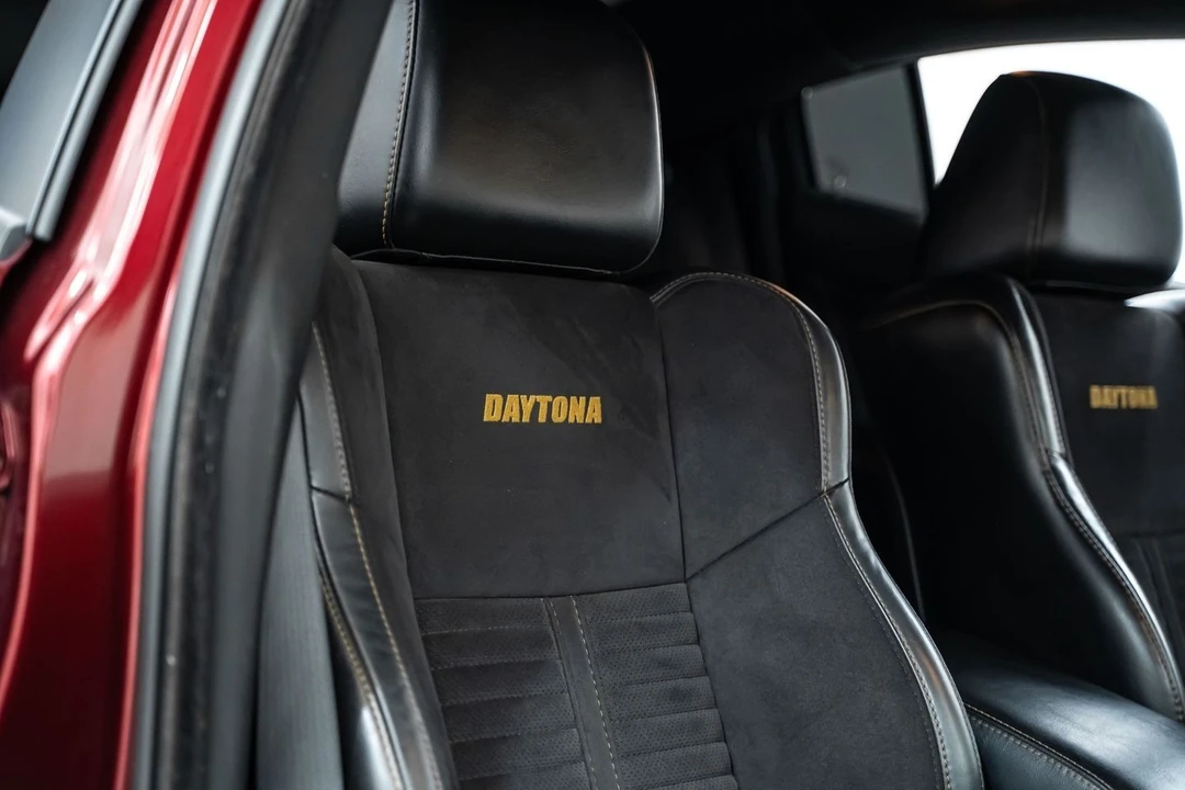 2018 Dodge Charger SRT & 392 7th Gen - Image 28 of 31