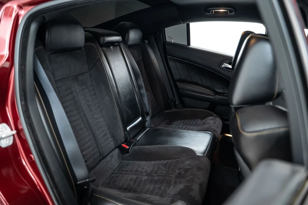 2018 Dodge Charger SRT & 392 7th Gen - Image 24 of 31