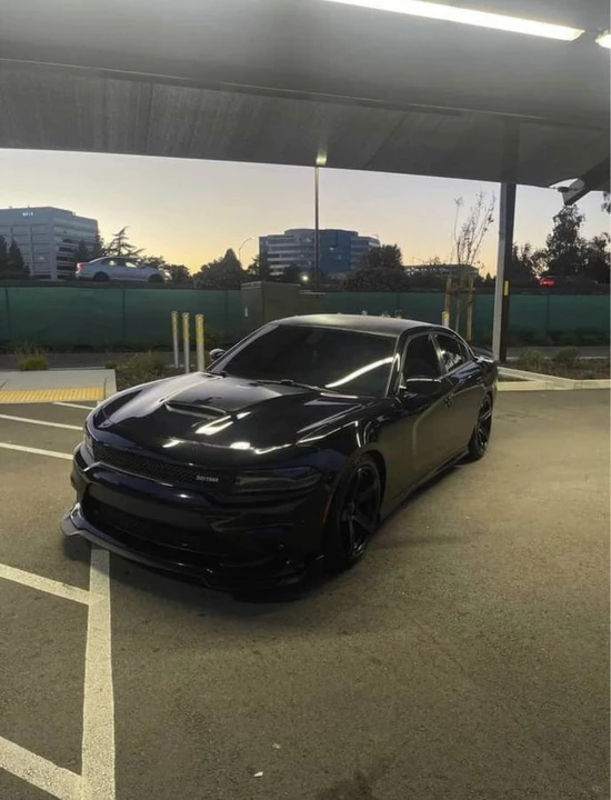 2018 Dodge Charger SRT Hellcat 7th Gen - Image 2 of 8