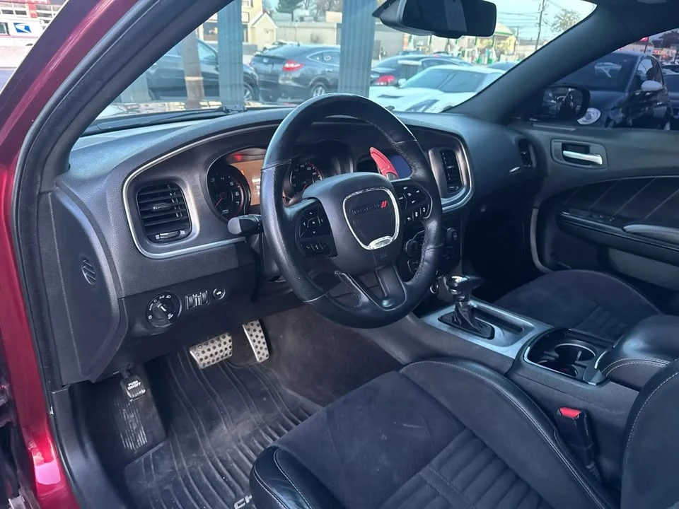 2018 Dodge Charger - Image 16 of 20