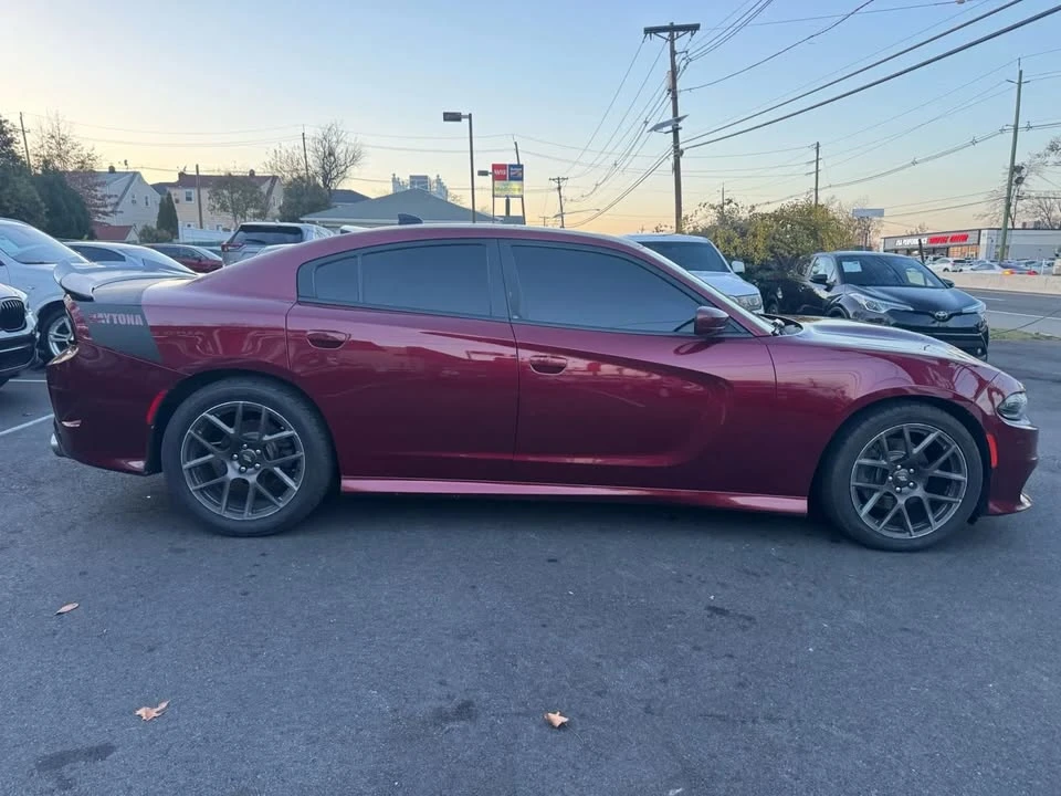 2018 Dodge Charger - Image 11 of 20