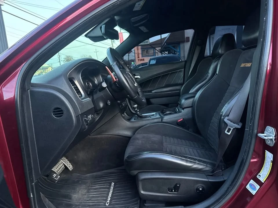 2018 Dodge Charger - Image 19 of 20