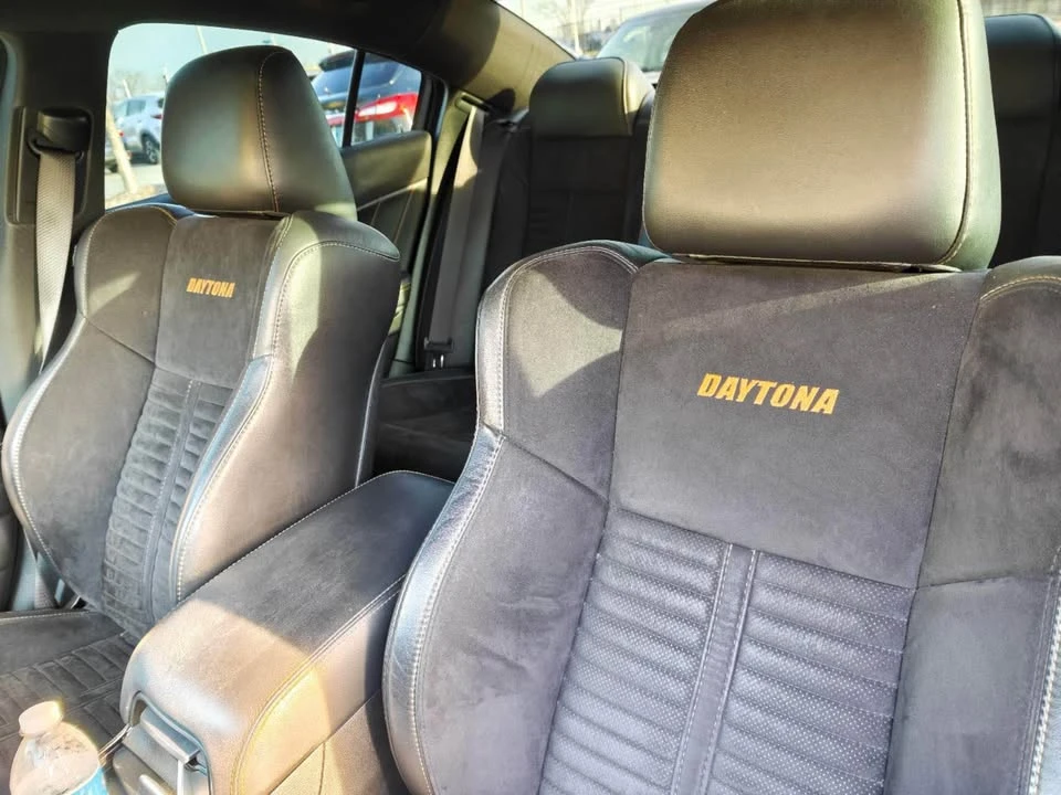 2018 Dodge Charger 7th Gen - Image 4 of 5