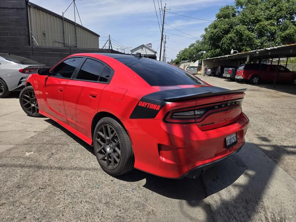 2018 Dodge Charger 7th Gen - Image 2 of 13