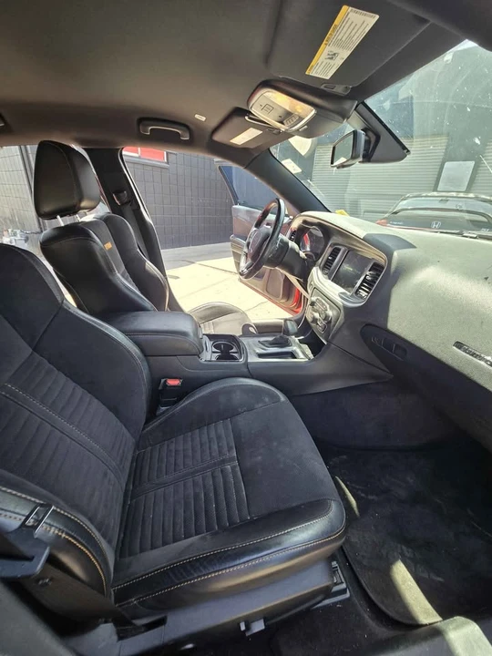 2018 Dodge Charger 7th Gen - Image 9 of 13