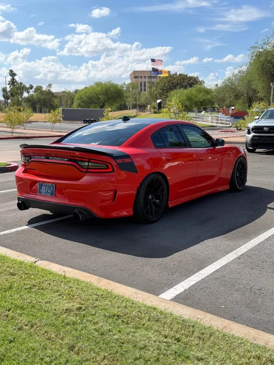 2018 Dodge Charger 7th Gen - Image 12 of 16