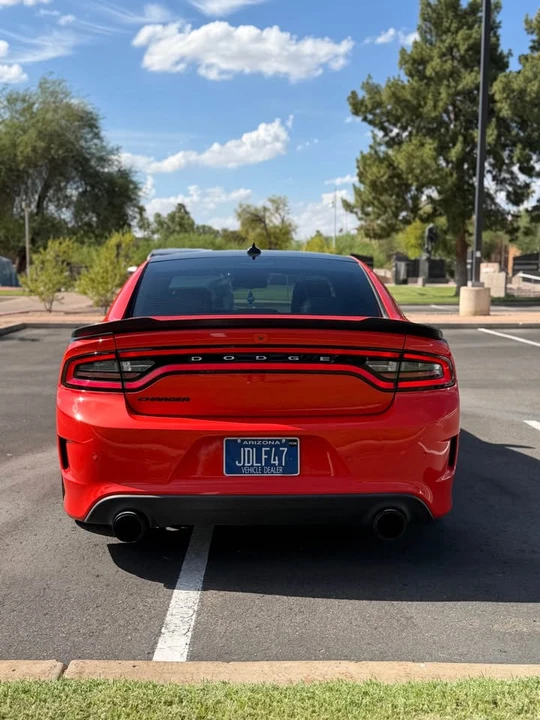 2018 Dodge Charger 7th Gen - Image 11 of 16