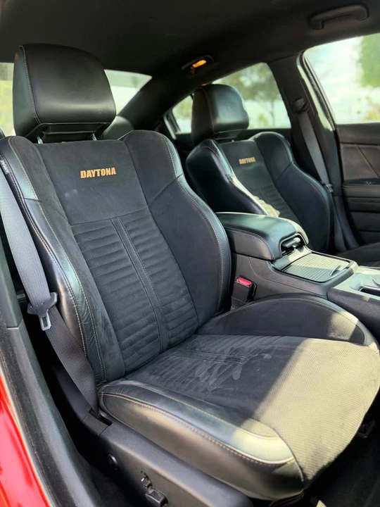 2018 Dodge Charger 7th Gen - Image 15 of 16