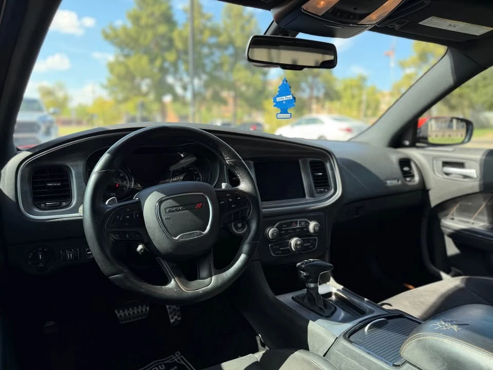 2018 Dodge Charger 7th Gen - Image 13 of 16