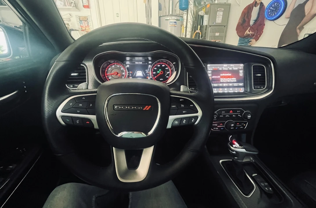 2018 Dodge Charger 7th Gen - Image 13 of 14