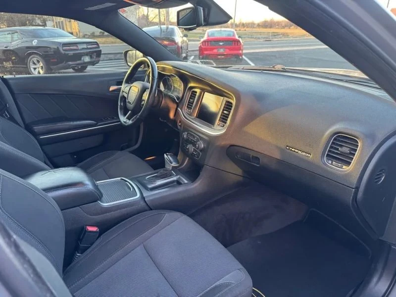 2018 Dodge Charger 7th Gen - Image 8 of 11