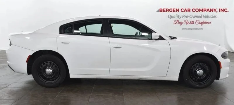 2018 Dodge Charger 7th Gen - Image 9 of 12