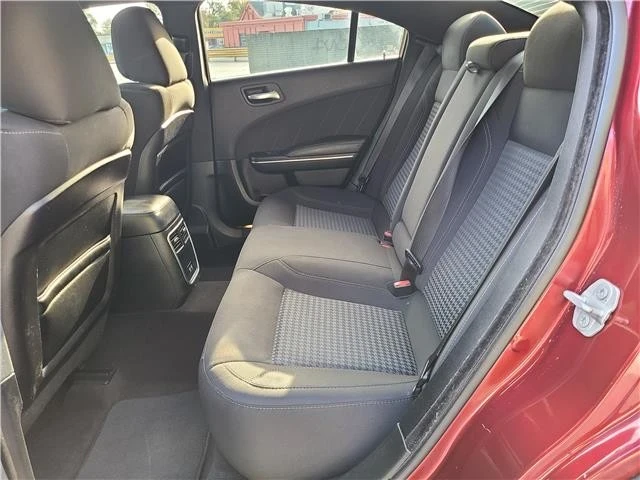 2018 Dodge Charger 7th Gen - Image 11 of 12
