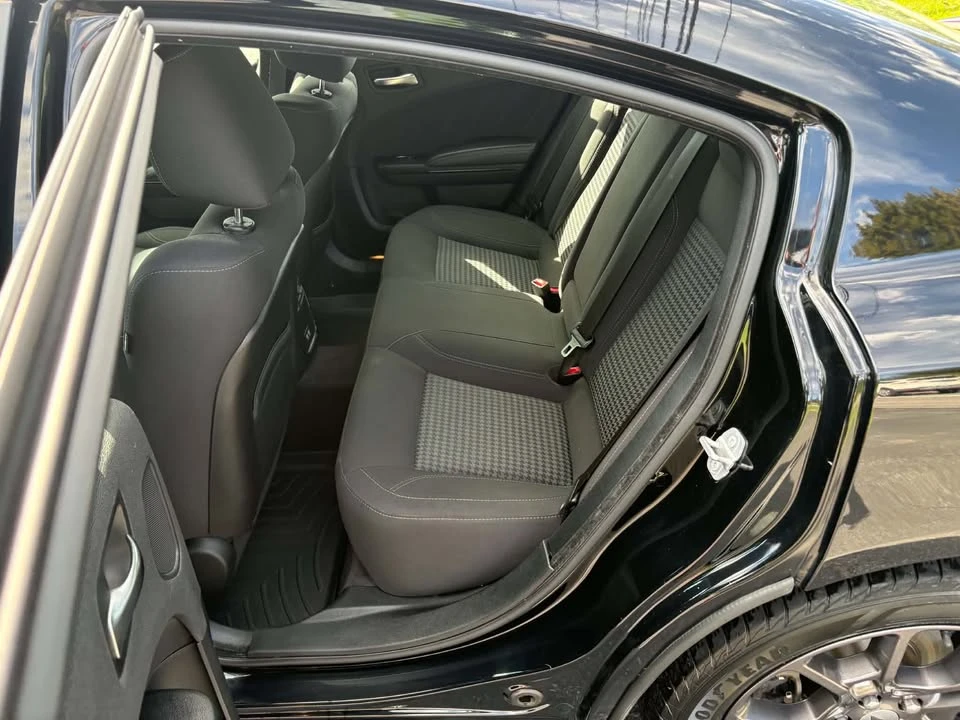 2018 Dodge Charger 7th Gen - Image 7 of 20