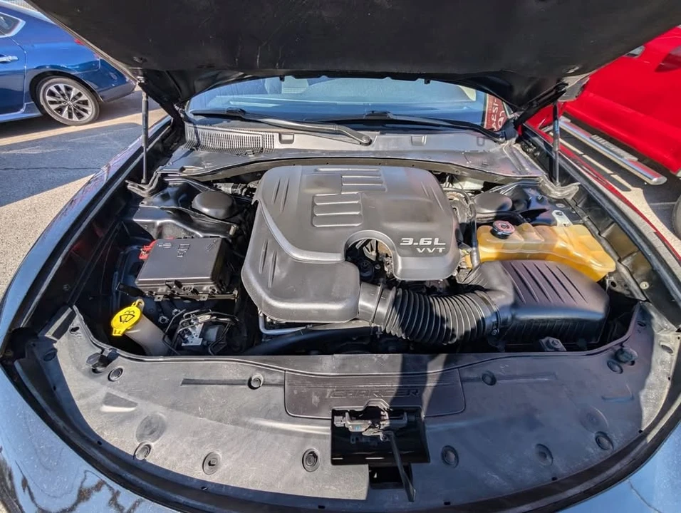 2018 Dodge Charger 7th Gen - Image 10 of 20