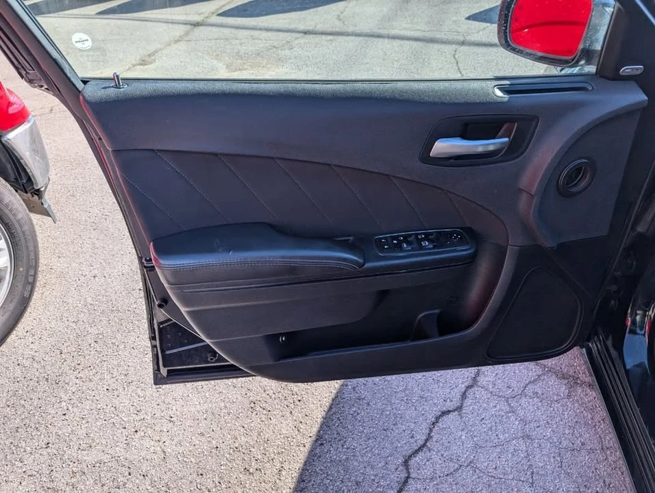 2018 Dodge Charger 7th Gen - Image 11 of 20