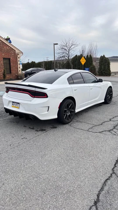 2018 Dodge Charger 7th Gen - Image 6 of 10