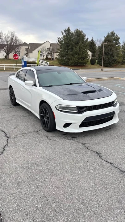 2018 Dodge Charger 7th Gen - Image 2 of 10