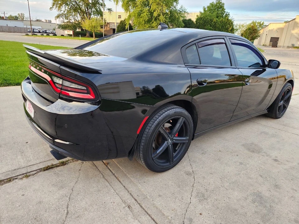 2018 Dodge Charger 7th Gen - Image 12 of 31