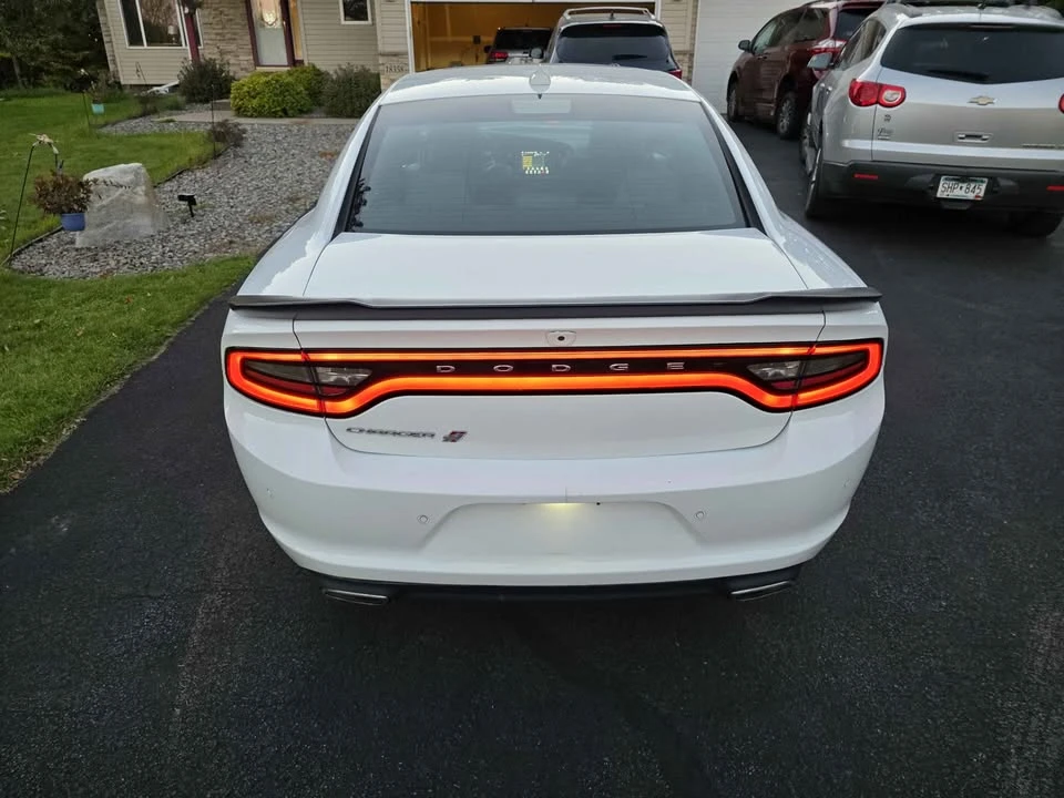 2018 Dodge Charger 7th Gen - Image 5 of 13