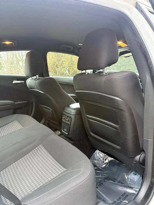 2018 Dodge Charger 7th Gen - Image 17 of 19