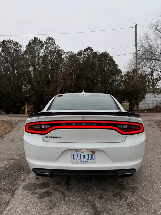 2018 Dodge Charger 7th Gen - Image 5 of 19