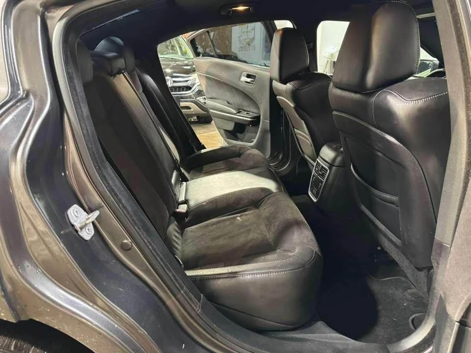 2018 Dodge Charger 7th Gen - Image 12 of 13