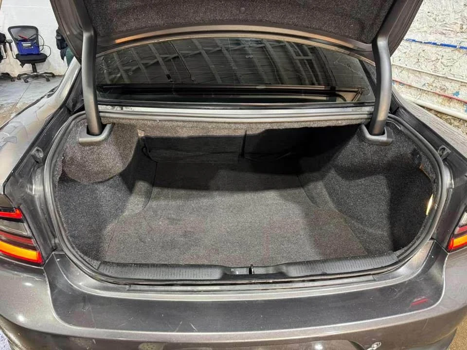 2018 Dodge Charger 7th Gen - Image 10 of 13