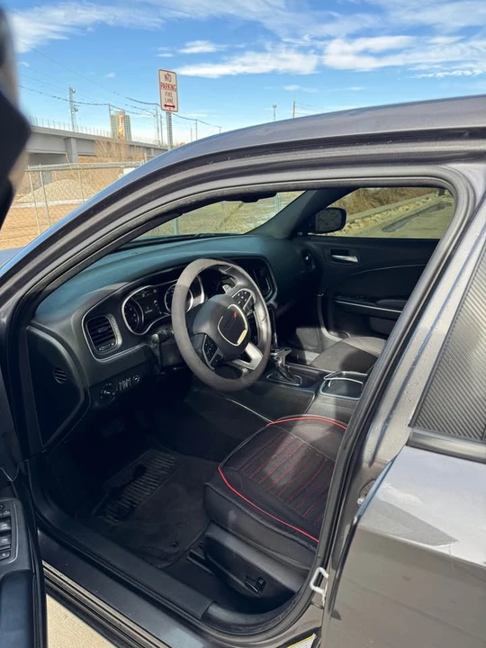 2018 Dodge Charger 7th Gen - Image 9 of 10