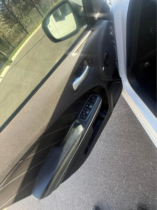 2018 Dodge Charger 7th Gen - Image 13 of 17