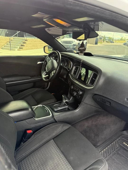 2018 Dodge Charger 7th Gen - Image 8 of 12