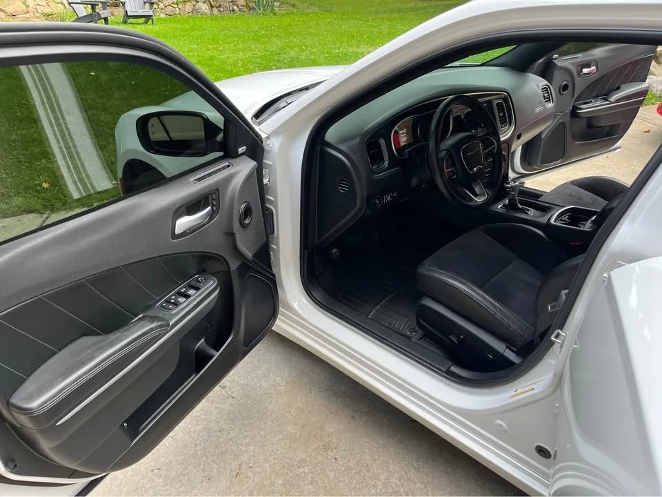 2018 Dodge Charger 7th Gen - Image 10 of 17