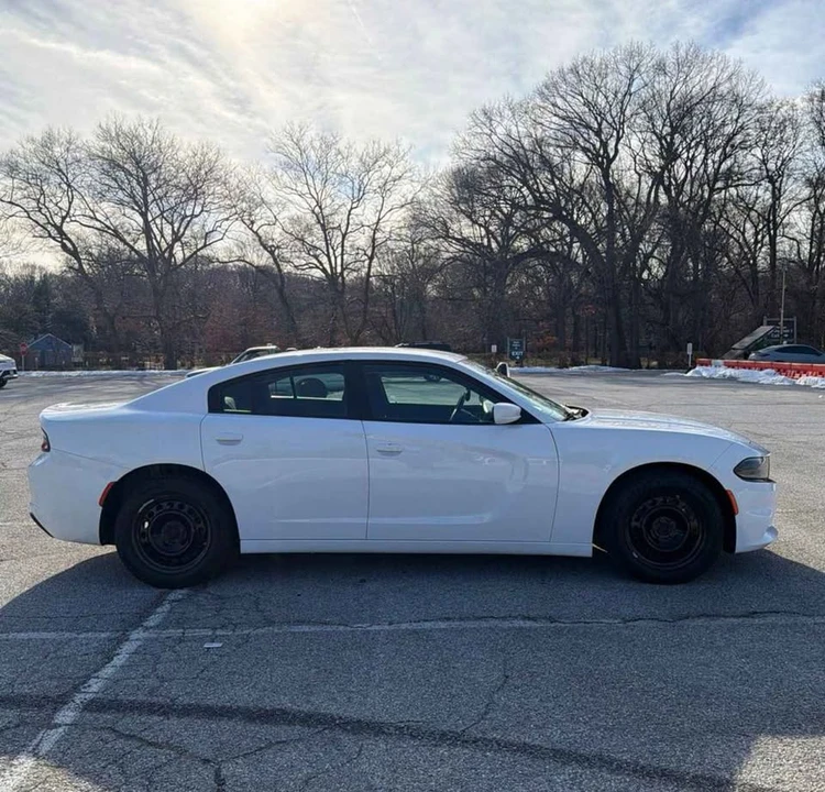 2018 Dodge Charger 7th Gen - Image 10 of 15