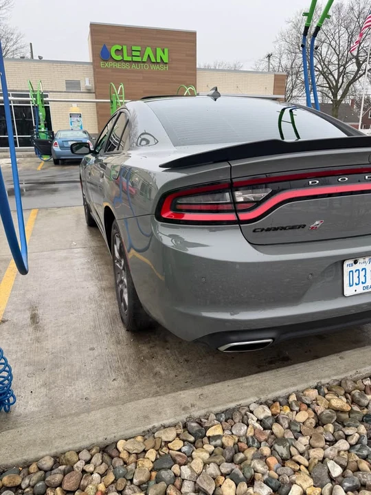 2018 Dodge Charger 7th Gen - Image 6 of 13