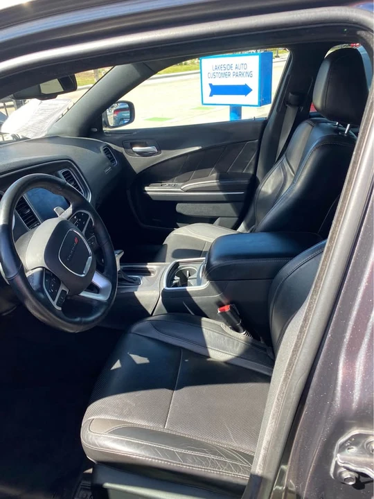 2018 Dodge Charger 7th Gen - Image 4 of 5
