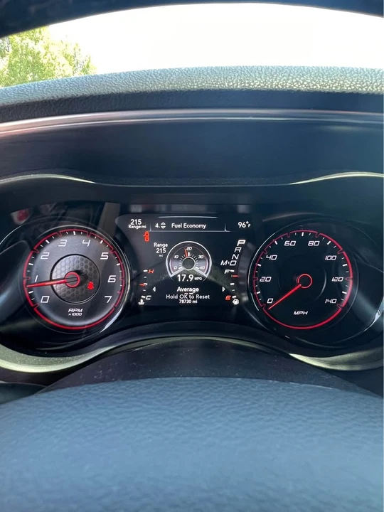 2018 Dodge Charger 7th Gen - Image 14 of 17