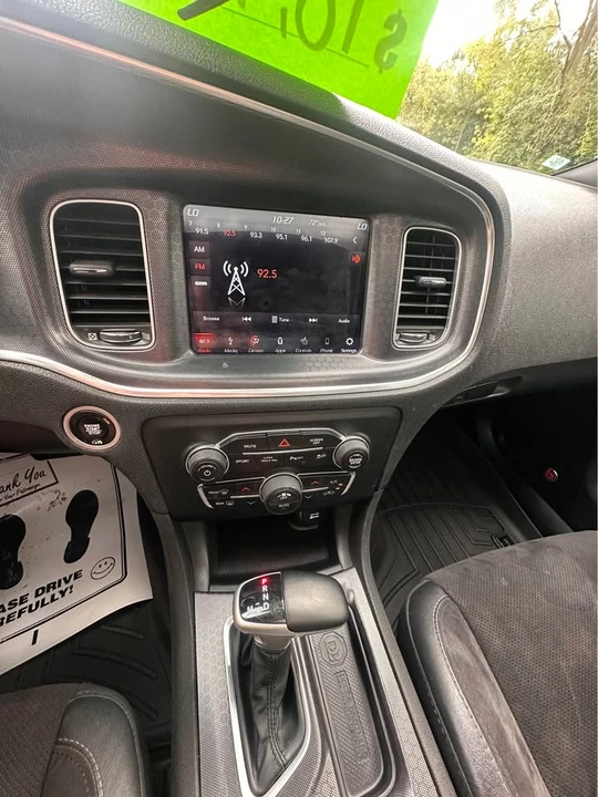 2018 Dodge Charger 7th Gen - Image 15 of 20