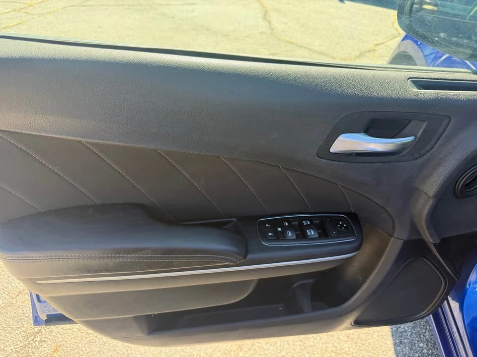 2018 Dodge Charger 7th Gen - Image 12 of 16