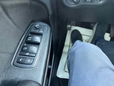 2018 Dodge Charger 7th Gen - Image 5 of 10