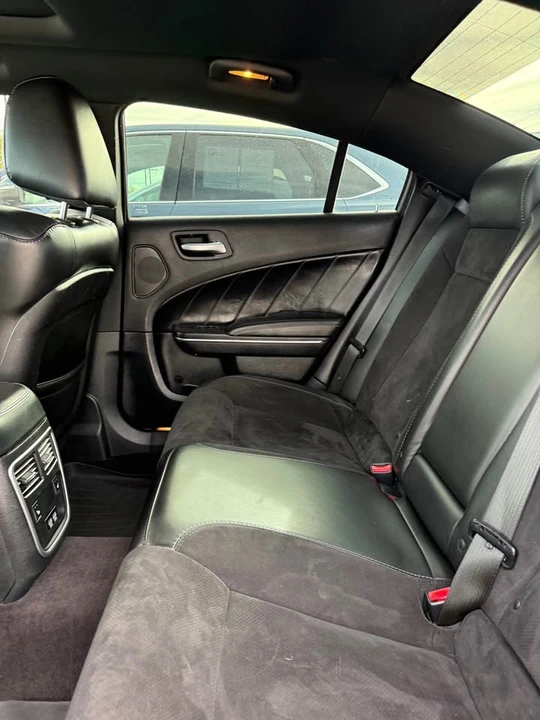 2018 Dodge Charger 7th Gen - Image 8 of 11