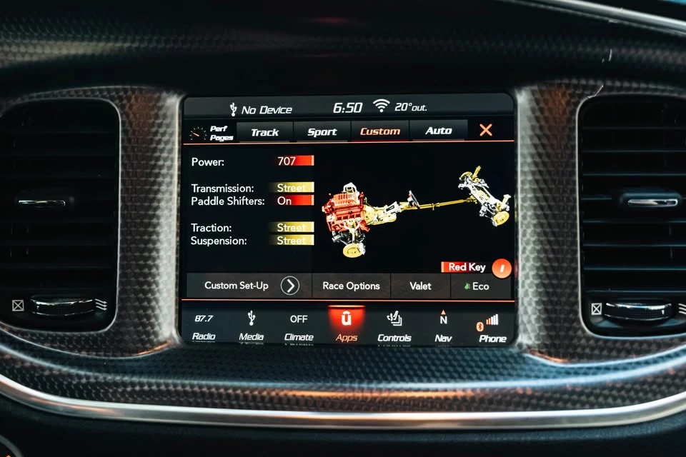 2018 Dodge Charger SRT Hellcat 7th Gen - Image 11 of 20
