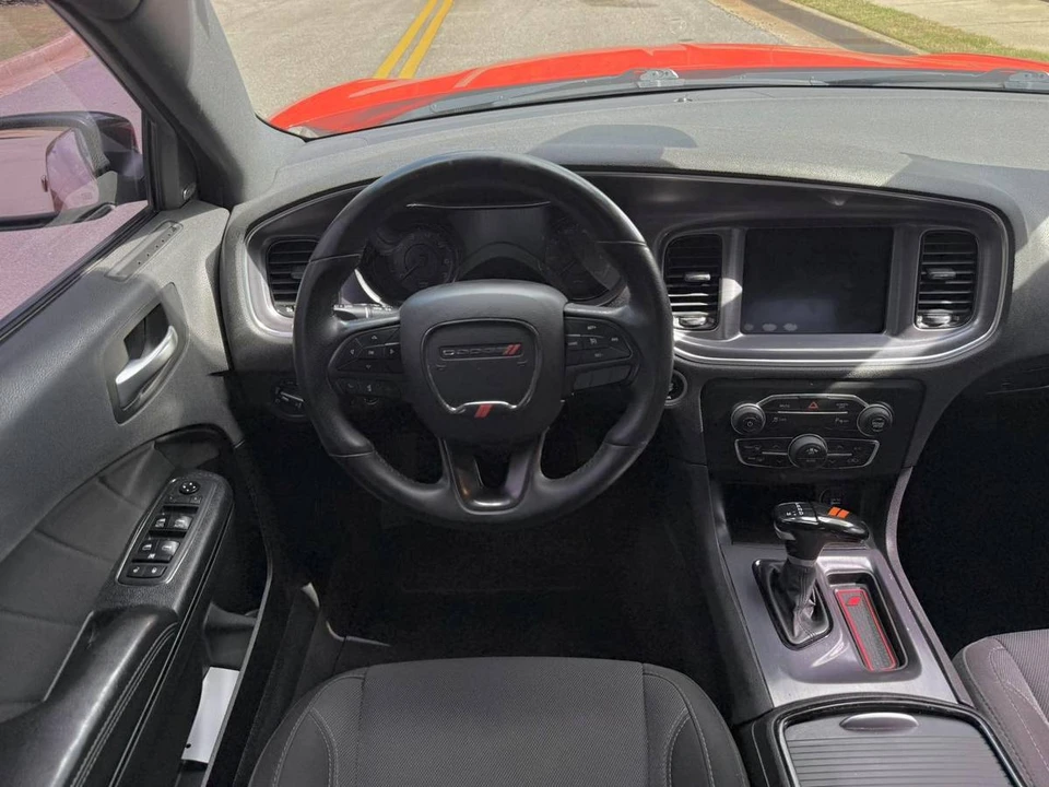 2018 Dodge Charger 7th Gen - Image 17 of 19