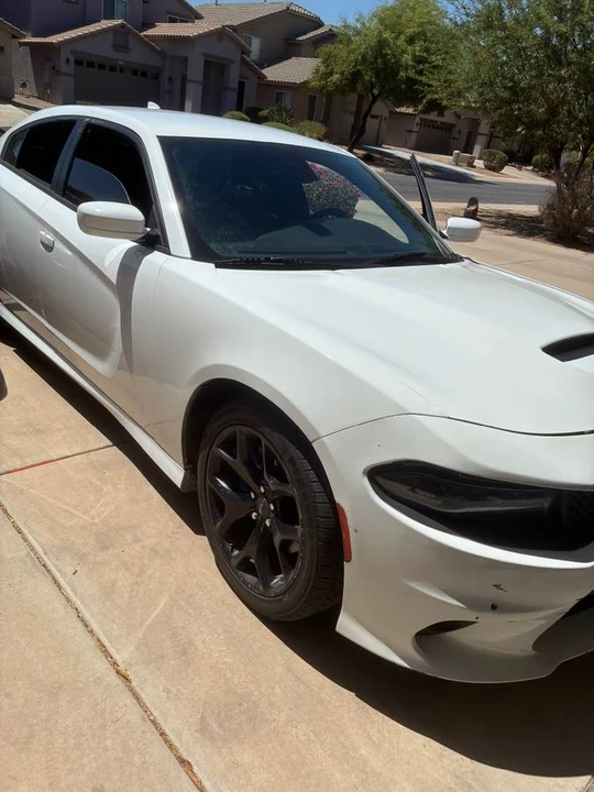 2018 Dodge Charger 7th Gen - Image 2 of 15